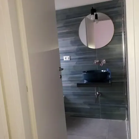 Апартаменты Centre 50m From The