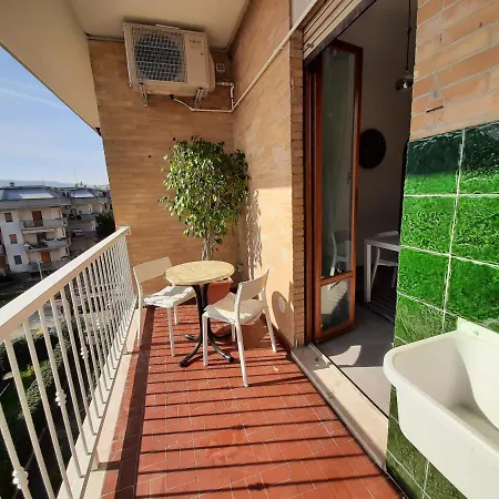 Centre 50m From The Apartament *