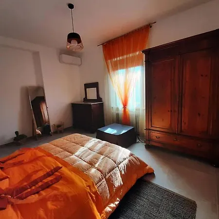 Centre 50m From The * Гроттамаре